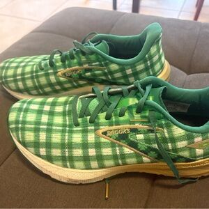 Brooks St. Patricks Green Plaid Lace-Up Running Sneakers with Gold Accents